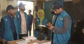 ‘রোগী’ সেজে কুষ্টিয়া জেনারেল হাসপাতালে দুদকের অভিযান
